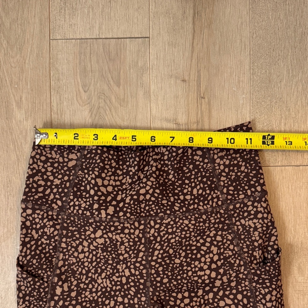 Fabletics Pure Luxe Dark and Light Brown Spotted Print Leggings - Picture 11 of 12